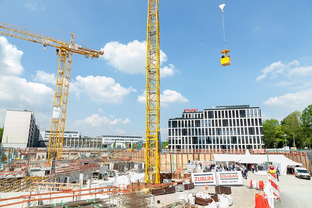 Event Fotograf - Feierliche Grundsteinlegung für das Bauprojekt Mattes und Düx durch Strabag – ein symbolischer Moment für die Zukunft
