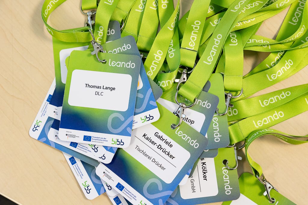 Namensschilder close up fotografiert