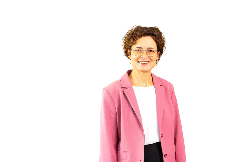 Porträt für das Composing Köln - Porträt vor weissem Hintergrund