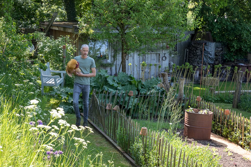 Der Garten der Hühnerfarm - Fotografiert vom Kölner Fotograf Manfred Daams