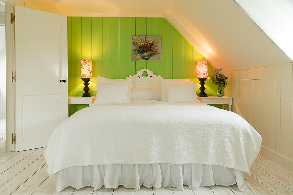 hotel fotografie - ein schön hergerichtets zimmer