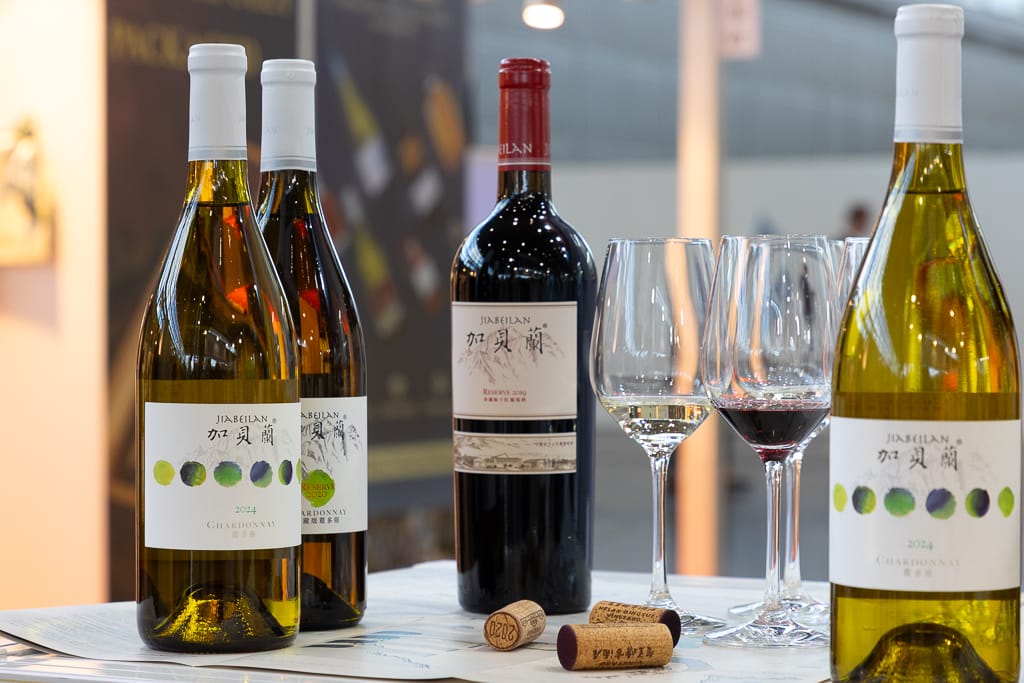 Arrangierte Flaschen