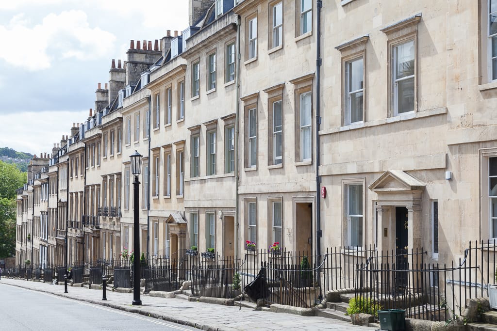 Strassenzug in Bath, von der Seite fotografiert