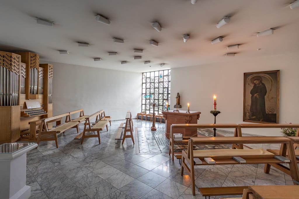 Innenansicht der Kapelle im Priesterseminar