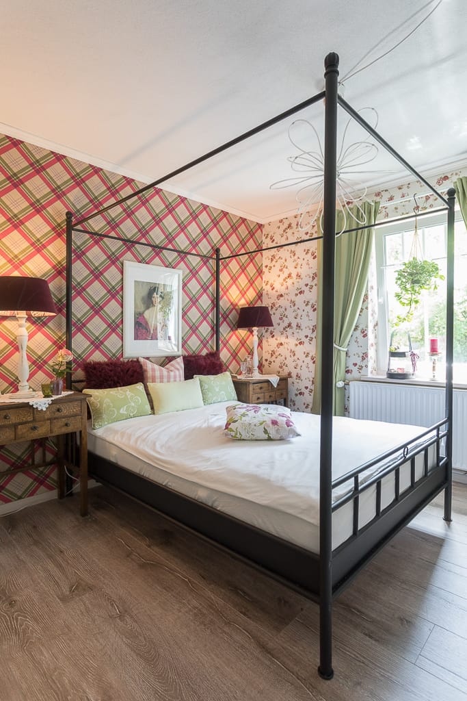 Das Schlafzimmer im Haus. EIne gemütliche Ecke.